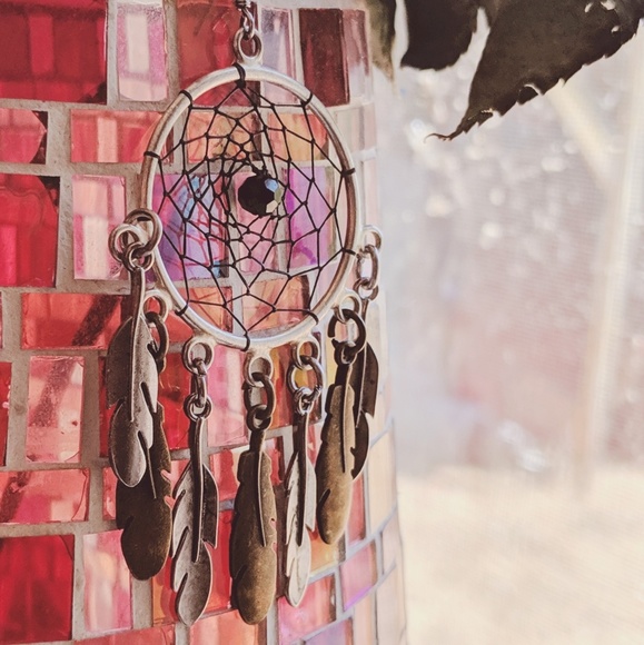 Dream Earrings 🌛✨ - Picture 3 of 4